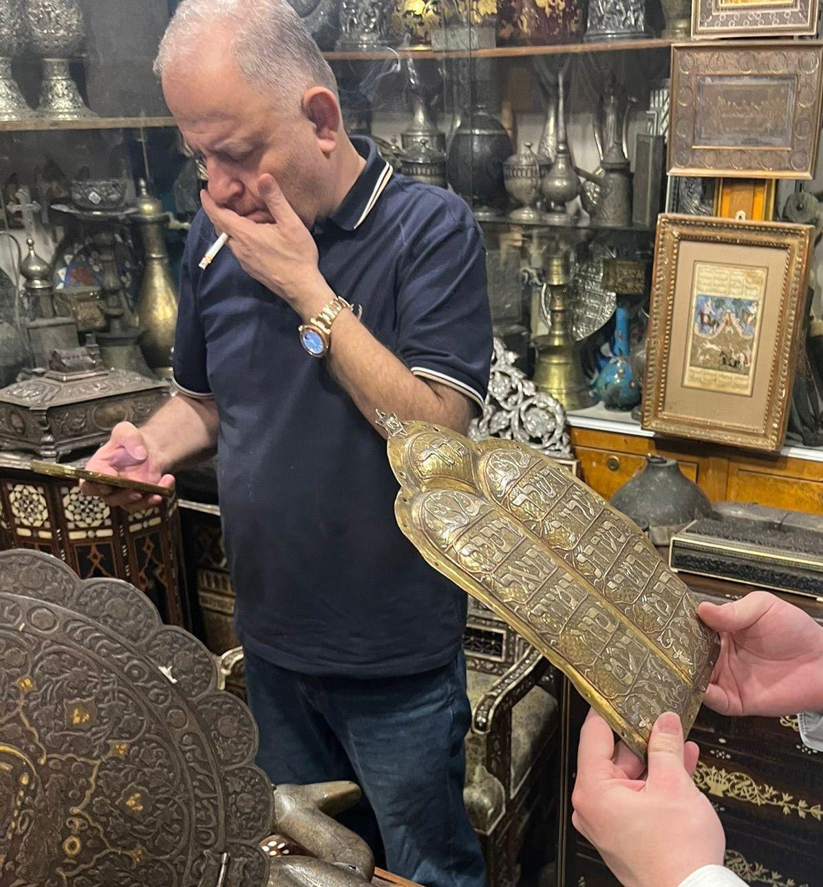 סלים חמדאני, בעל חנות בדמשק