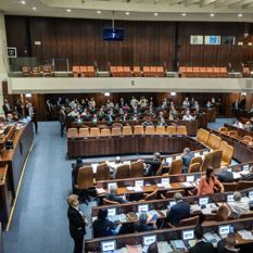 Presupuesto y reforma en la Knesset de verano