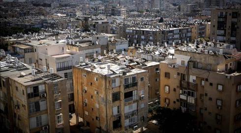 מאות בתים בבת ים נותקו מחשמל למשך לילה שלם