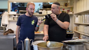 כבר לא עושים מסעדות כאלה: אוכל צפון אפריקאי של הביוקר בנתניה