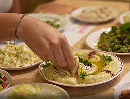 חומוס הולך עם קציפת מנגו? מבחן הטעימה לדור הבא של החומוס