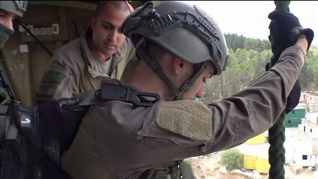 יובל אגסי / הצצה ללוחמה בטרור