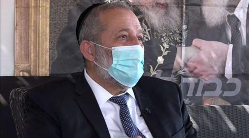השר דרעי: "הרב עובדיה היה הראשון שזועק בשער שצריך לשמור על הנחיות קורונה"
