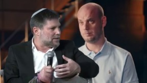 סמוטריץ' קורא להרחיב את חקירת קטר-גייט: "זה מתועב וחמור"
