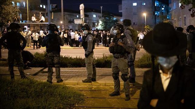 חרדים, קורונה, עימותים, הפגנות, הפרות הנחיות, משטרה אלימות