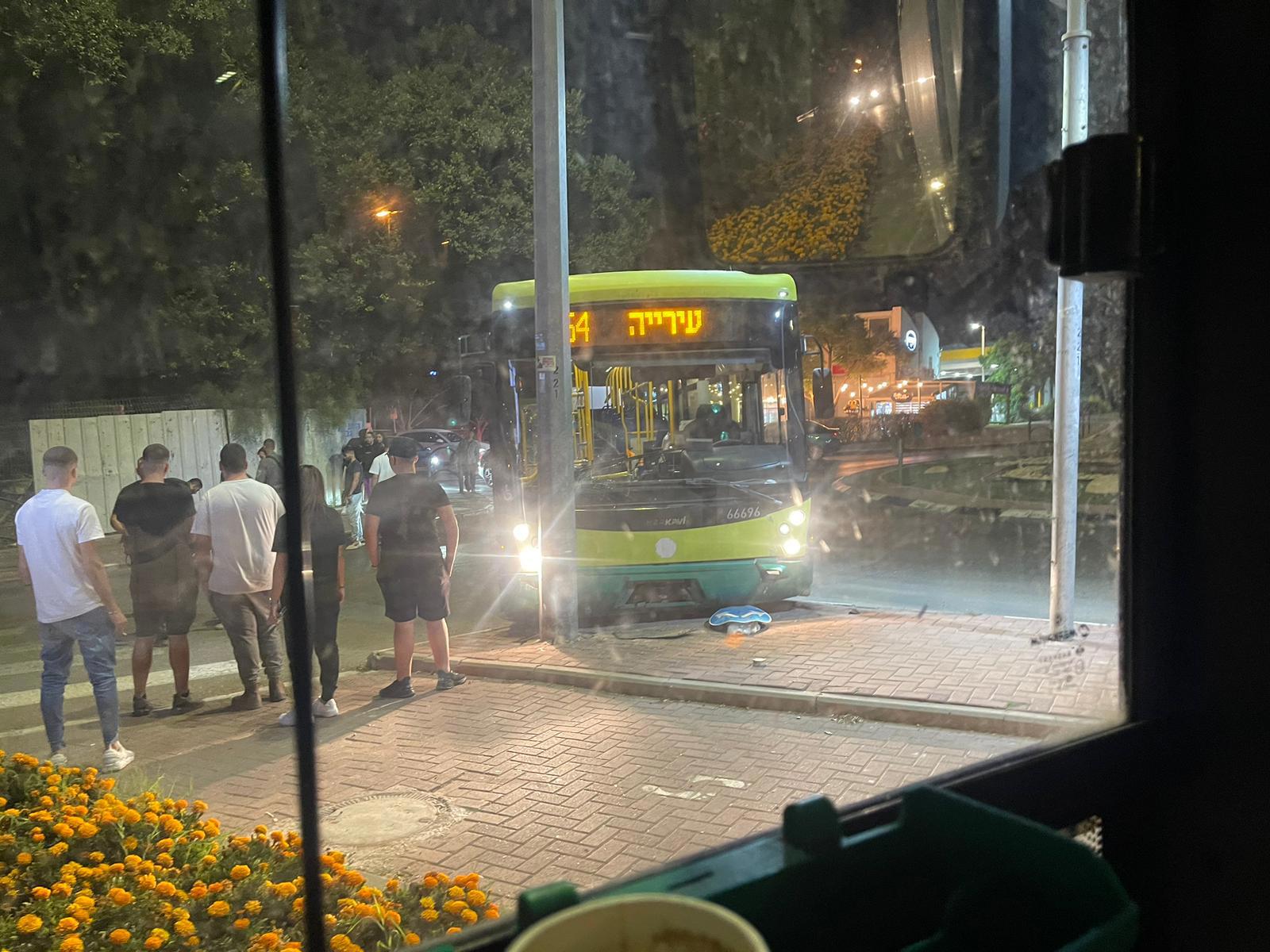 אוטובוס לאחר תקיפה של הנהג