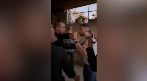 עימות אלים בין שר החוץ הצרפתי לשוטרים בירושלים
