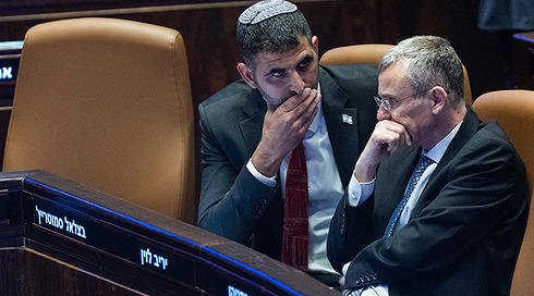 בכירי הממשלה החליטו - לוותר על חוק המעצרים ועל חוק התקשורת