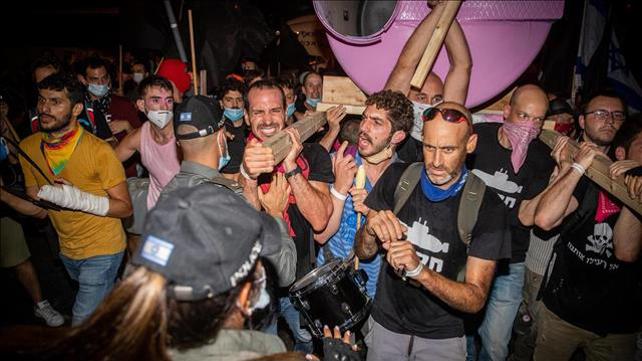 עימותים בין מפגינים לשוטרים בהפגנה בירושלים, מחאה בירושלים נגד רה"מ, מול מעון רה"מ, 06.09.20
