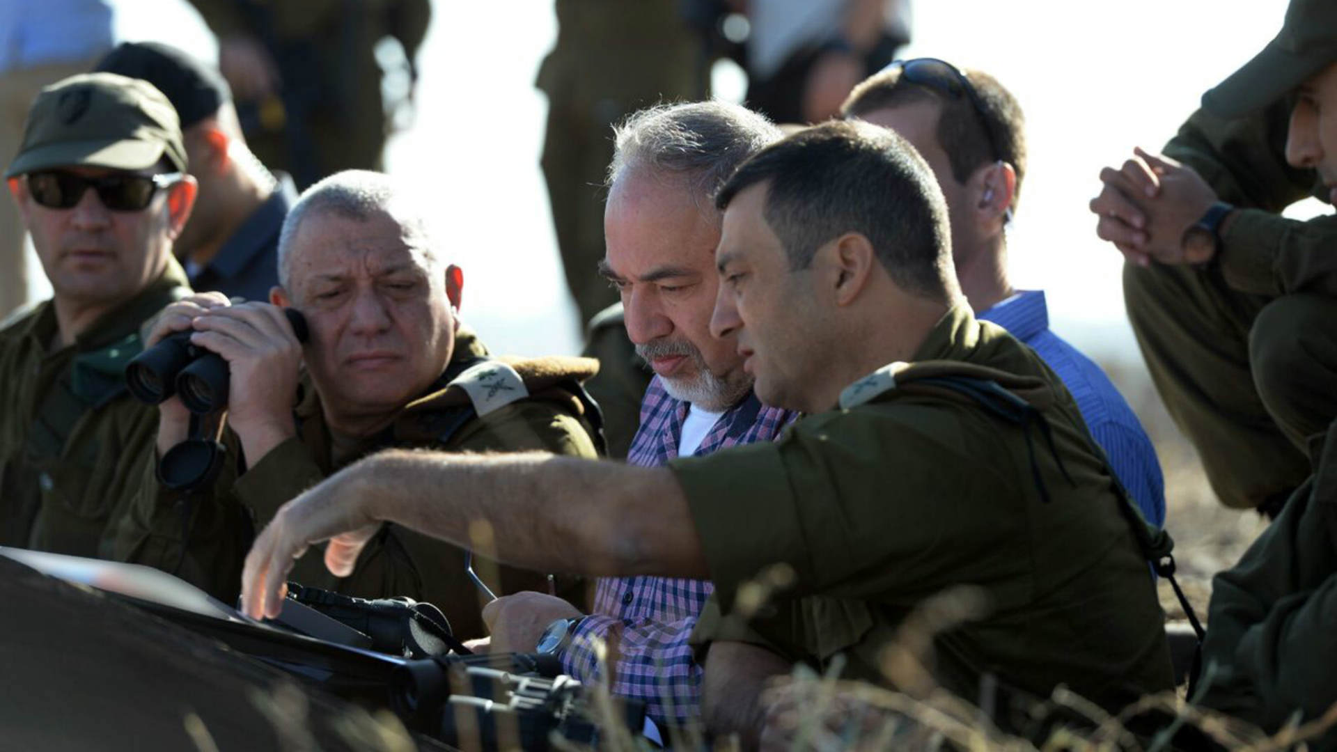 שר הביטחון ליברמן מסייר בצפון