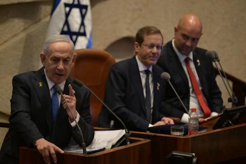 נתניהו בכנסת לצד הרצוג ואוחנה בפתח כנס החורף