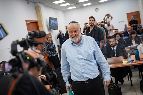 אביחי מנדלבליט מעיד