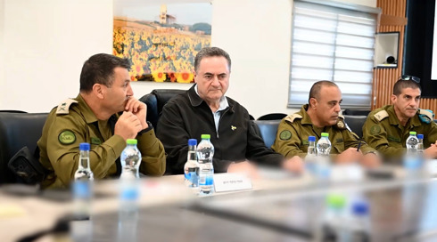 נערכים לסיוע הומניטרי? האמירה של שר הביטחון שמדאיגה משפחות חטופים