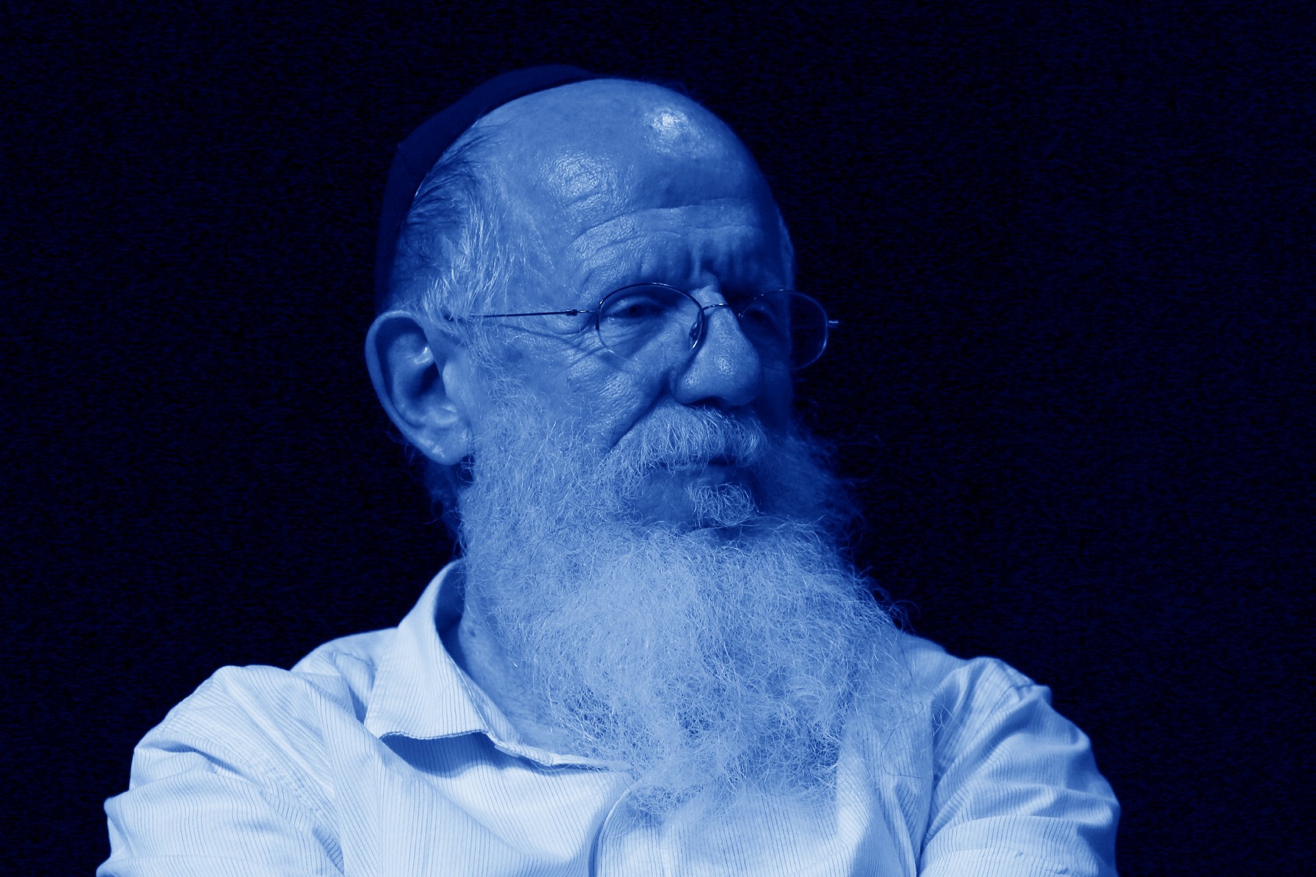 המלחמה, הבן הגיבור, והתפילה לחטופים: הרב יעקב מדן בשיחה