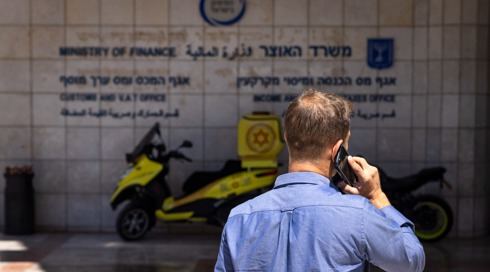 בעלי רשת "השניצליה" נעצר: "חשד שהעלים 19 מיליון ש"ח"