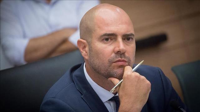 אמיר אוחנה 