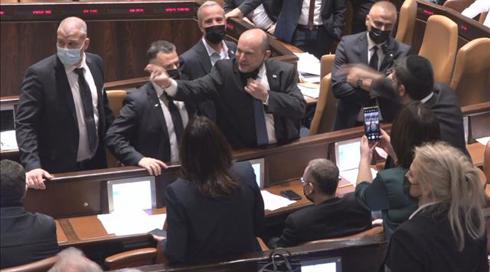 לאחר דיון סוער: חוק החשמל אושר בקריאה שנייה ושלישית