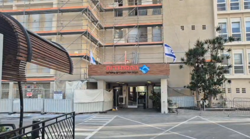 פרשת ההסתדרות: בכיר בעירייה במרכז, ששהה בחו"ל בזמן החקירות, שב ארצה ונעצר בנתב"ג
