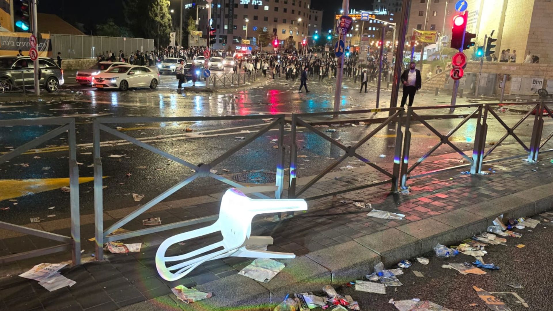 הכניסה לירושלים בתום הפגנת החרדים נגד הגיוס, הערב