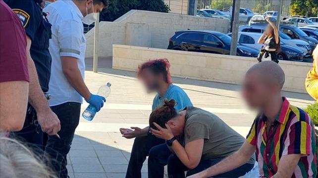 אירוע גאווה ראשון באריאל, גז פלפל רוסס
