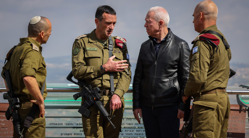 נערכים לוועדת חקירה? ראשי מערכת הביטחון מתעדים בכתב את הערכותיהם ואזהרותיהם