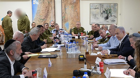 ישראל וחמאס סיכמו: עסקה תביא לשחרור כל הנשים תחילה