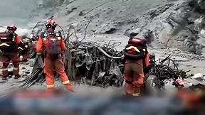 ״התקווה מתחלפת באבל״: נמשכים מאמצי החילוץ בנפאל - גם אחר נעדרת ישראלית