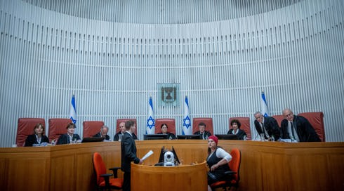 שופט העליון בהערה חריגה על הריסת בתי מחבלים