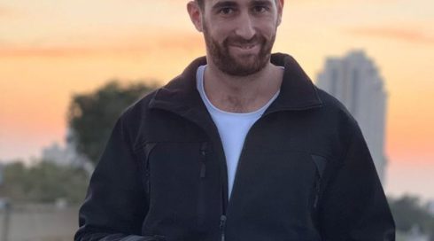 אב החטוף: "גלנט וניצן אלון הם אוייבים של הבן שלי ושל שאר החטופים"