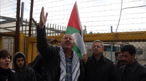 גורמים פלסטיניים: המו"מ עם שב"ס נכשל, שביתת הרעב החלה