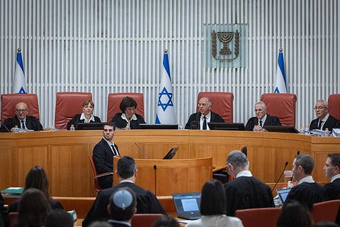 דיון בעתירות נגד החוק להקפאת מעצר תלמידי ישיבות משתמטים. צילום: יונתן זינדל/פלאש 90