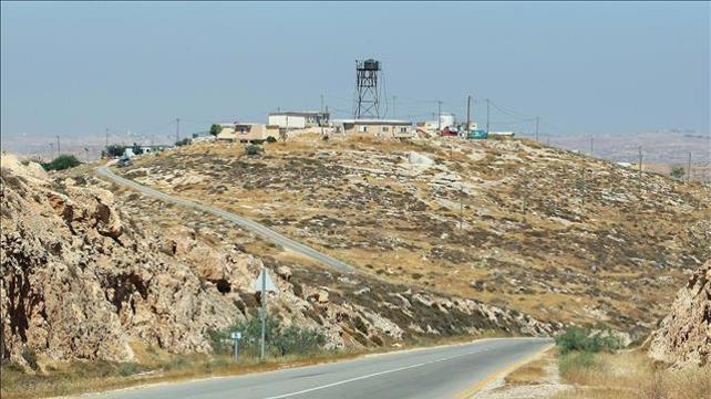 המאחז עשהאל בדרום הר חברון, יוני 2012