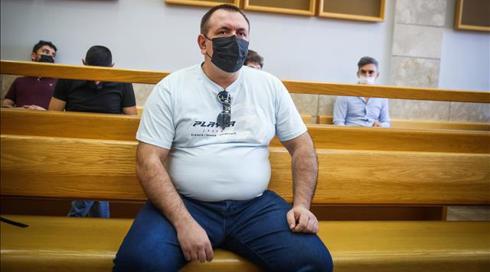 שי מיקה בעדותה במשפט זדורוב: ראיתי אדם בעל חזות רוסית הולך לכיוון המדרגות