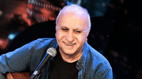 מיקי גבריאלוב לכאן רשת ב: "גאה שהקהל ממשיך להנות מהשירים"