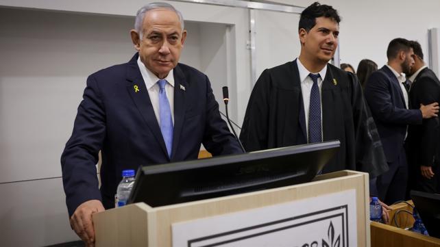 ראש הממשלה בנימין נתניהו ועורך הדין עמית חדד