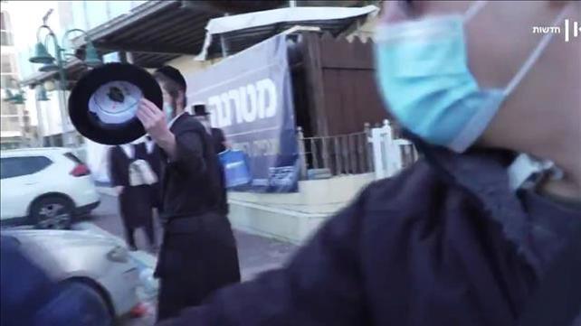 בית ספר לבנות ליד למוקד העימותים בבני ברק, פעל גם הבוקר בניגוד להגבלות. צוות כאן חדשות הותקף. 22.01.21