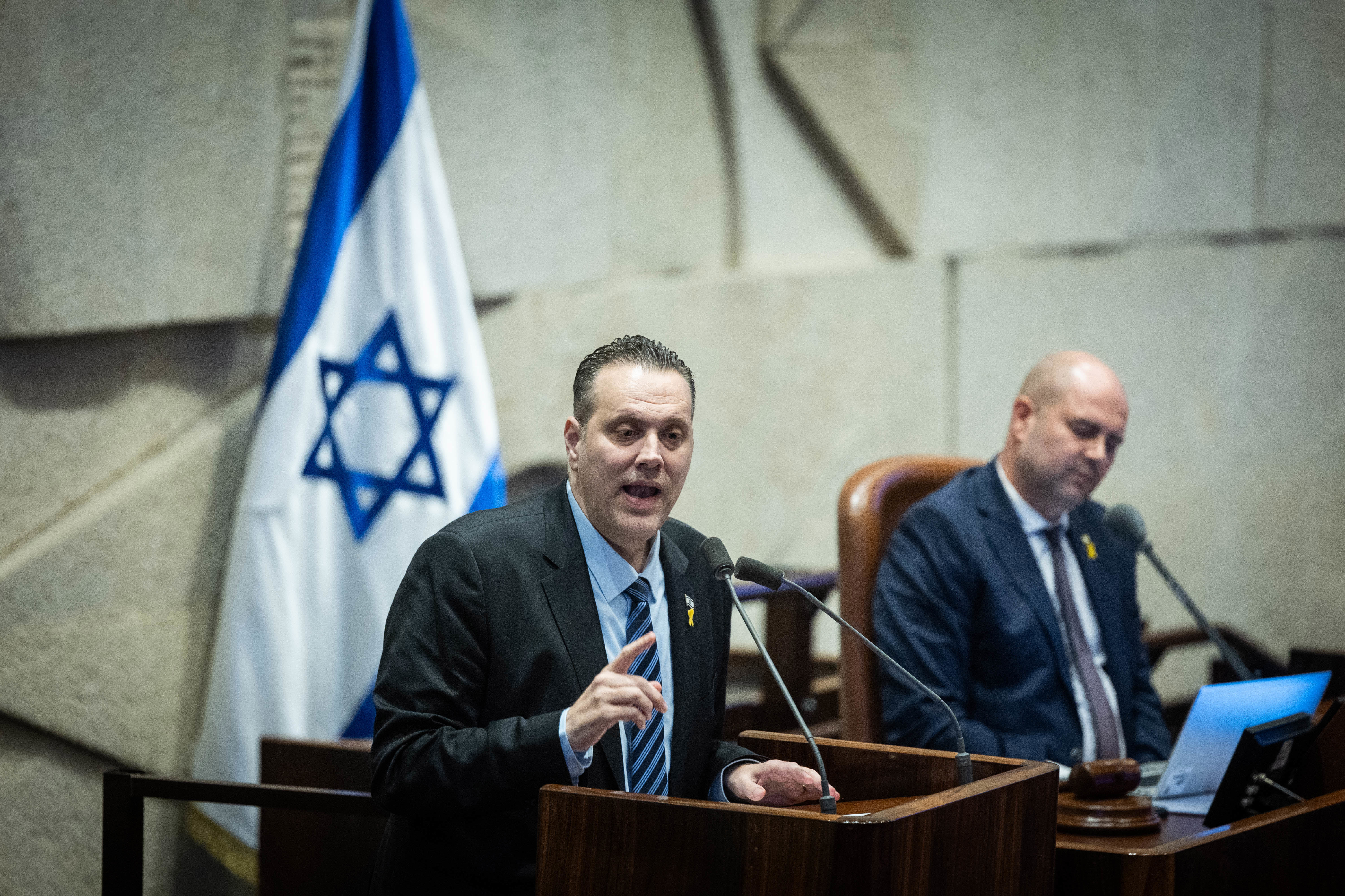השר זוהר