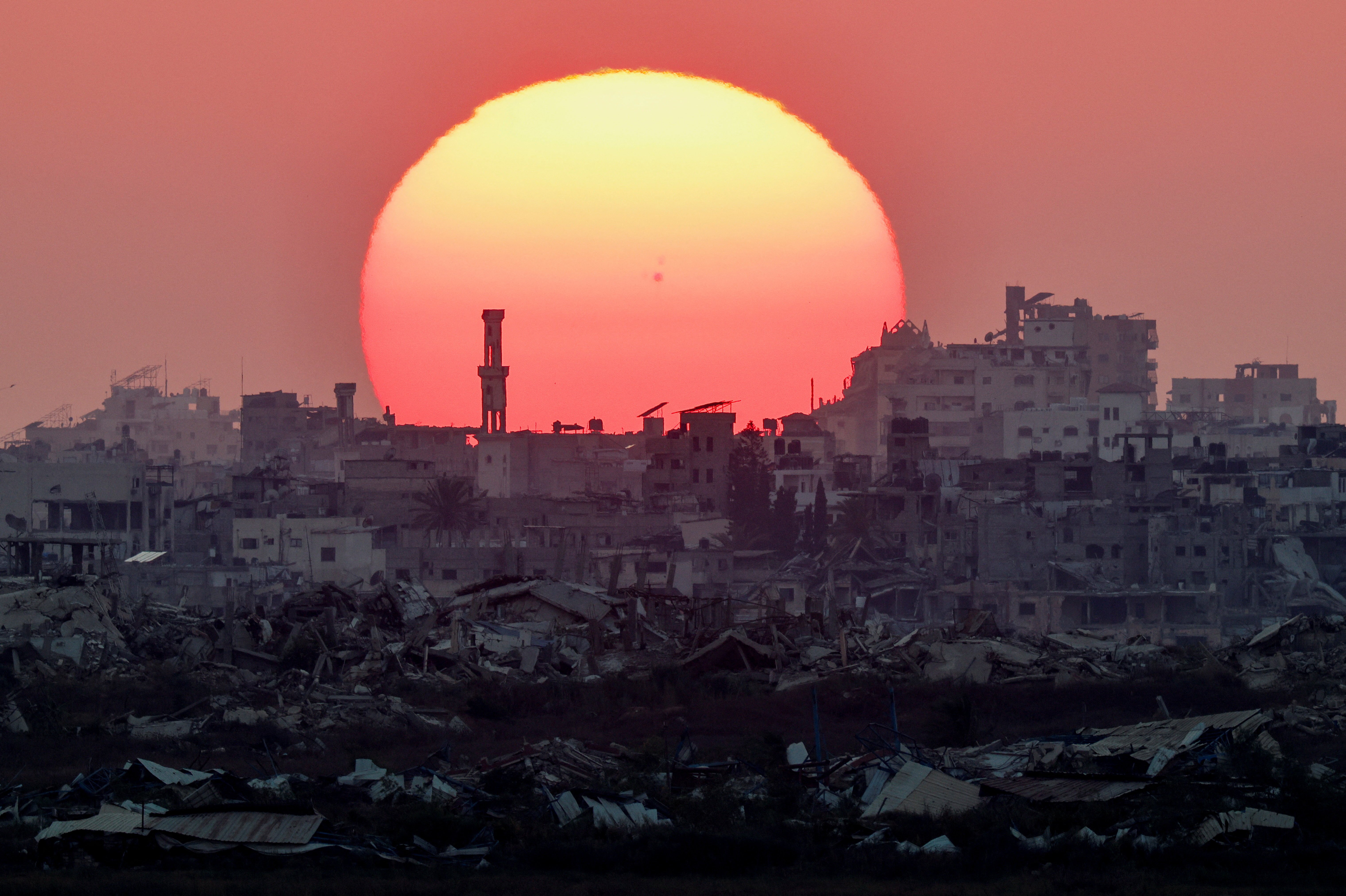 שקיעה בעזה, אוגוסט 2026