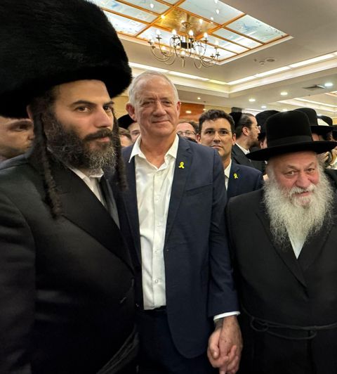 בני גנץ ומוטי בבצ'יק