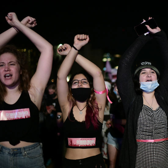 Empoderamiento de la Mujer y Educación contra la violencia: Entrevista a Yudit Rosenthal