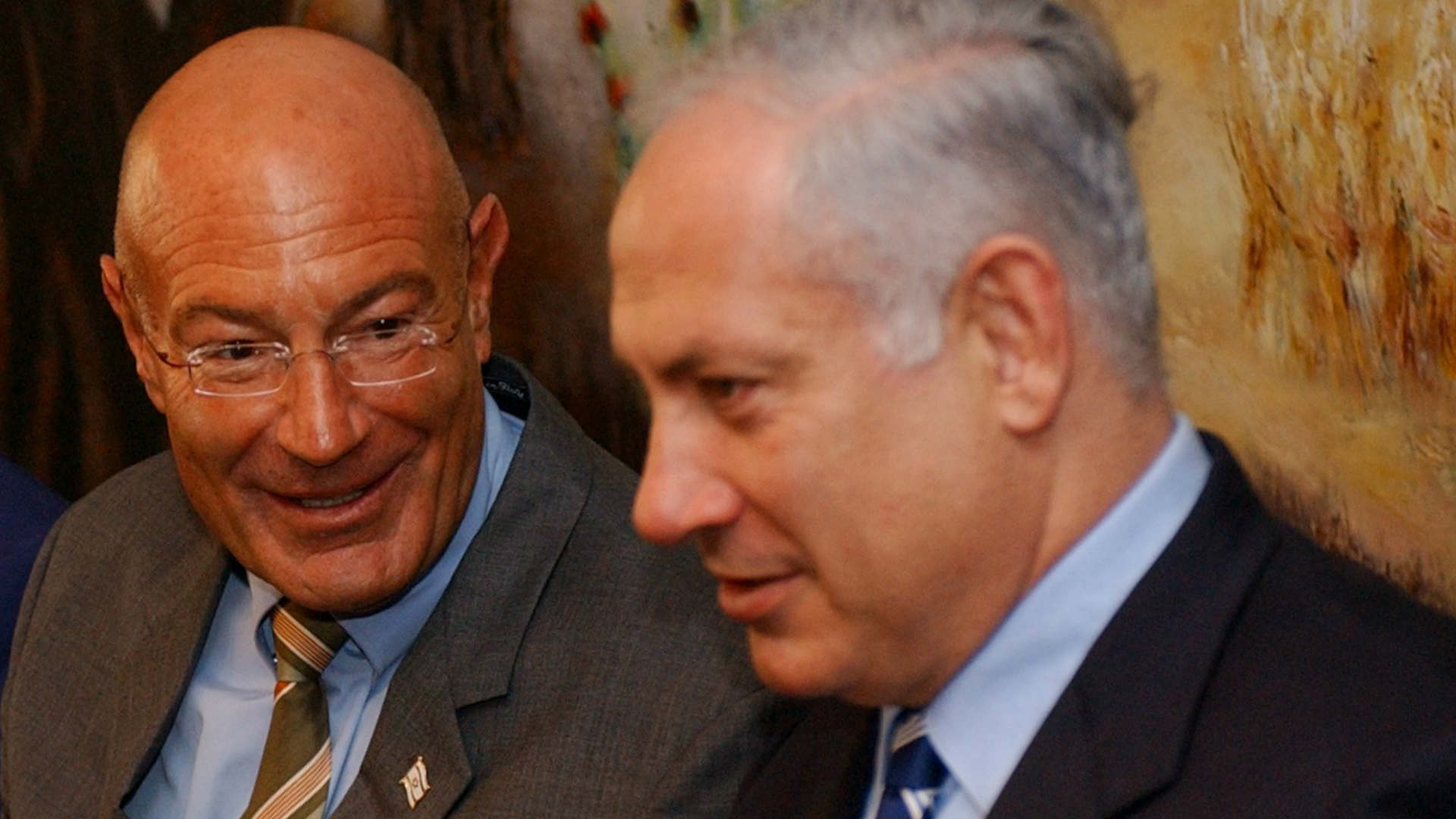 מימין: ראש הממשלה נתניהו ואיש העסקים ארנון מילצ'ן