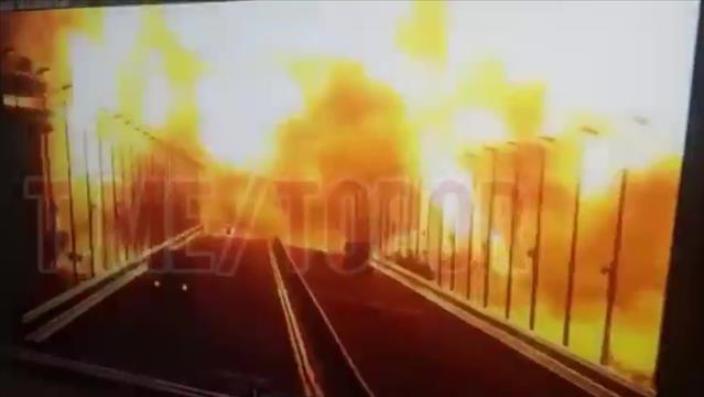 תיעוד הפיצוץ בגשר קרים ממצלמות האבטחה 08.10.22