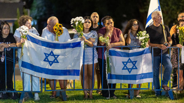 השבת החטופים החללים לישראל