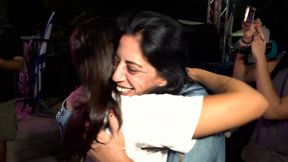 "כבר מתוכנן אסאדו": משפחות החטופים מרשות לעצמן סוף סוף לחייך