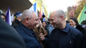 בנט ואייזנקוט בעצרת נגד חוק הפטור מגיוס בגשר המיתרים בירושלים 15/1/2026