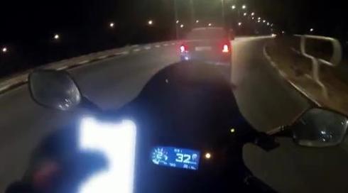 מזמין אוכל ב-170 קמ"ש: מרדף אחר אופנוען בן 19 באשדוד
