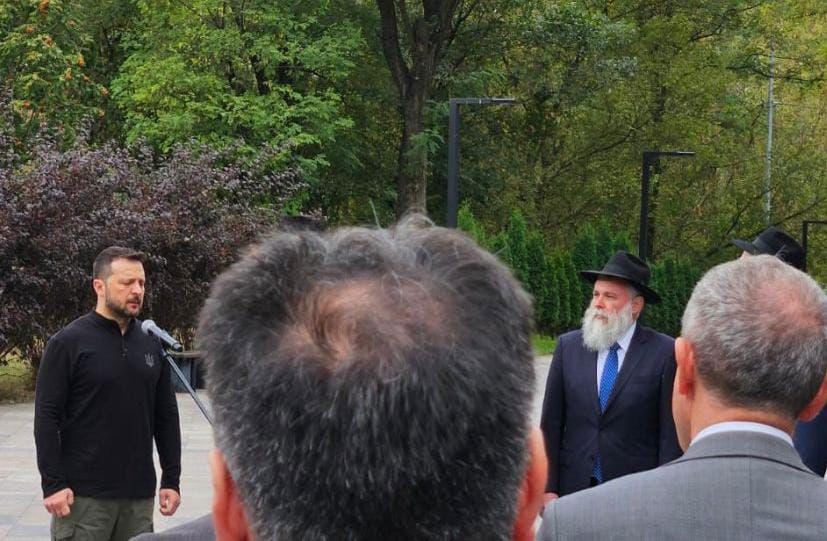 נשיא אוקראינה וולדימיר זלנסקי בטקס בבאבי יאר