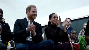 הארי ומייגן בהופעה פומבית ראשונה – והספר החדש על הנסיכה דיאנה