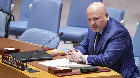 ממשיך להסתבך? דיווח: התובע בהאג ניסה להשתיק את המתלוננת נגדו