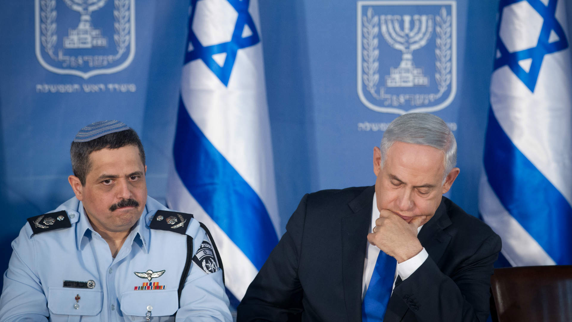 ראש הממשלה בנימין נתניהו עם המפכ"ל רוני אלשיך